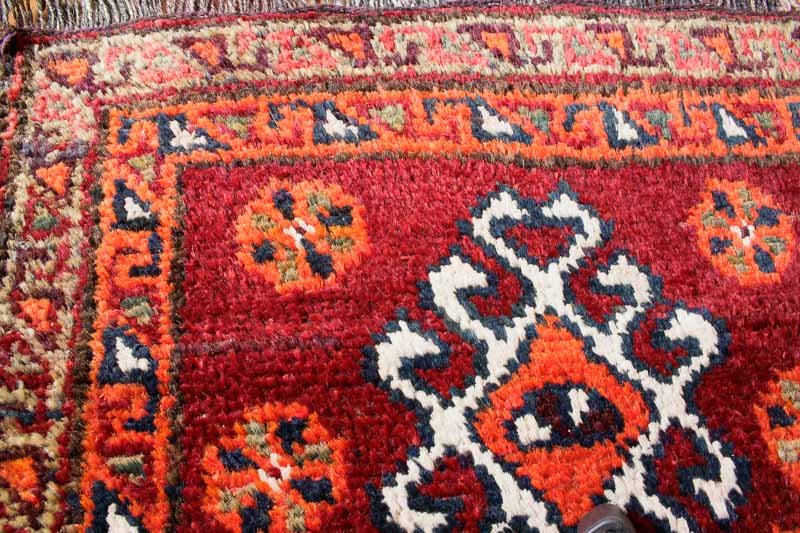 8196 Semi Antique Persian Small Rug (Bag Face) 44x53cm (1.5 x 1.9ft)